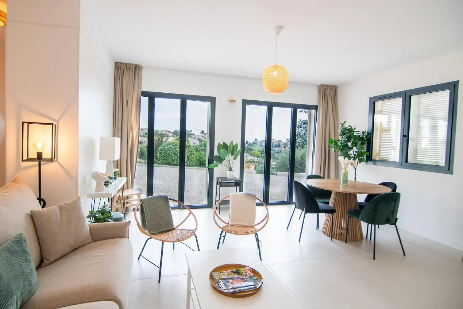 Maisonnette With Swimming Pool Cagnes-sur-Mer