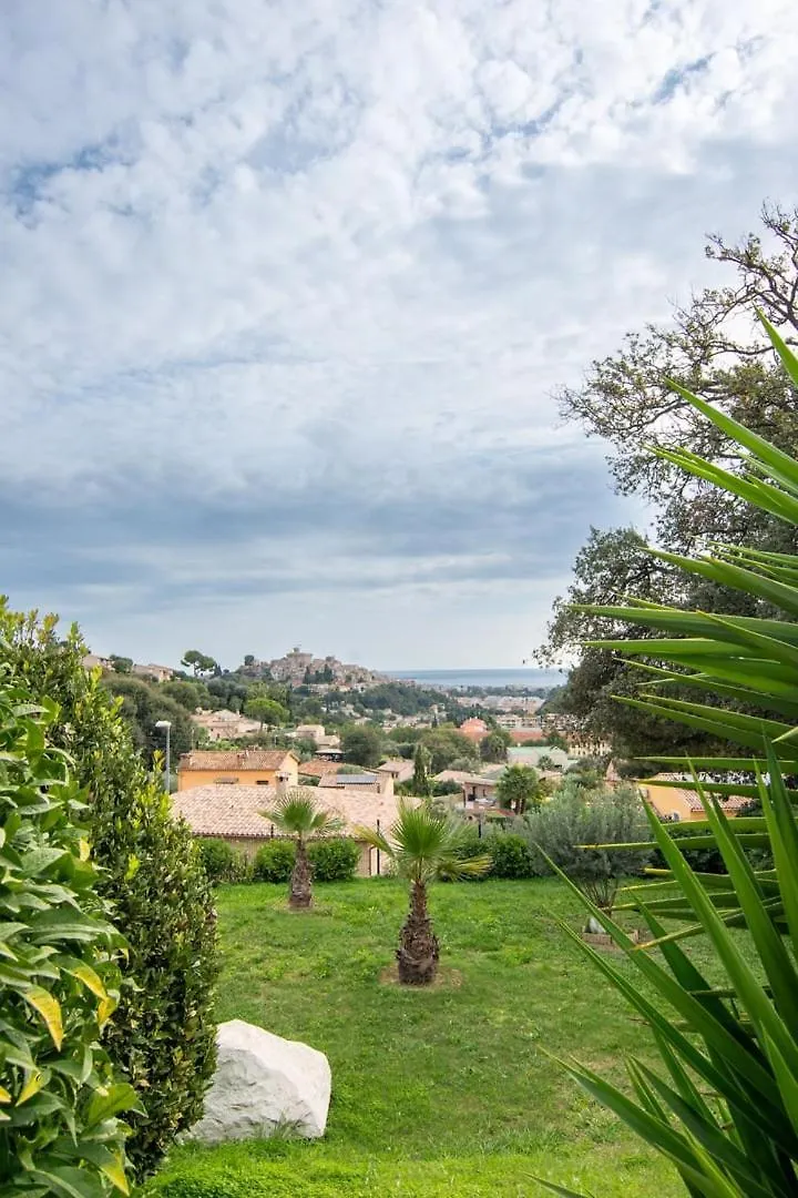 Daire Maisonnette With Swimming Pool Cagnes-sur-Mer Fransa
